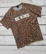 Load image into Gallery viewer, Be kind cheetah tee
