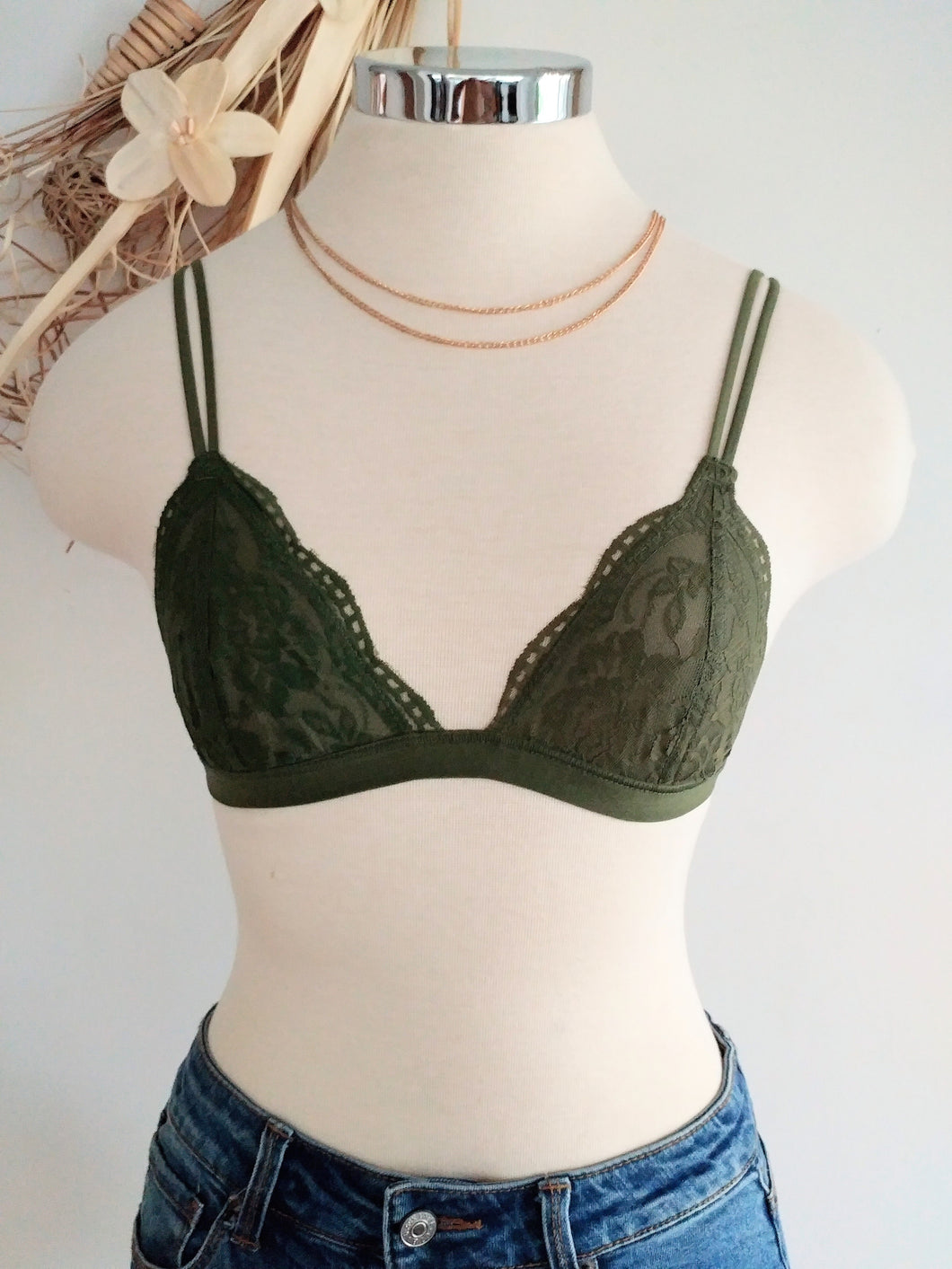 Love lace bralette (Olive)