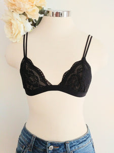 Love lace bralette (Black)