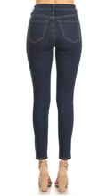 Load image into Gallery viewer, Kendall high rise skinny (Dark wash)
